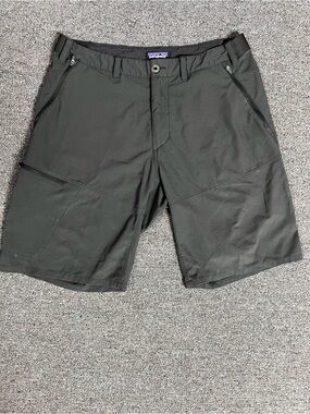Patagonia Men’s Dark Grey Lightweight Outdoor Shorts - Size 38